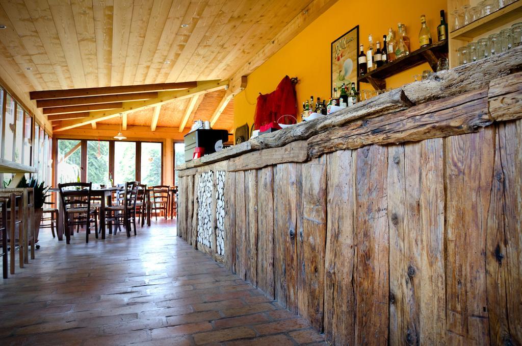 Osteria E Locanda Del Viaggiatore Russi Ngoại thất bức ảnh